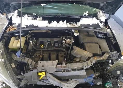 2018 Ford Focus Sel z USA, uszkodzony, nr VIN 1FADP3M20JL309578